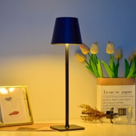 Lampe de table portable LED CCT "Laura" - 1,5W - Tactile - Intensité variable